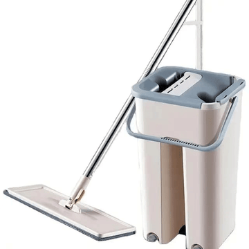 Fregona con cubo autoescurrible